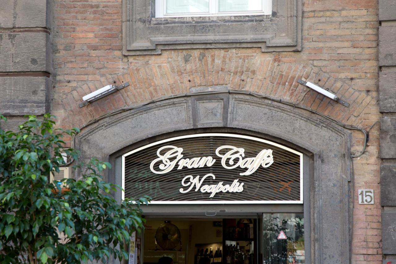 Domus Sansevero Napoli Exterior foto